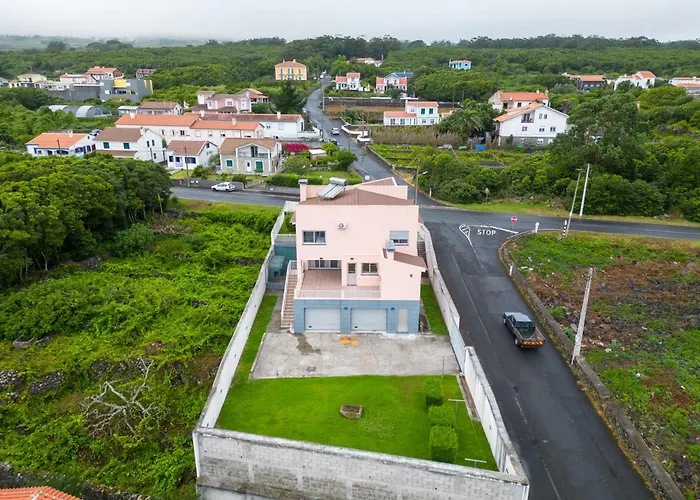 Canada Vinhas Villa Porto Martins